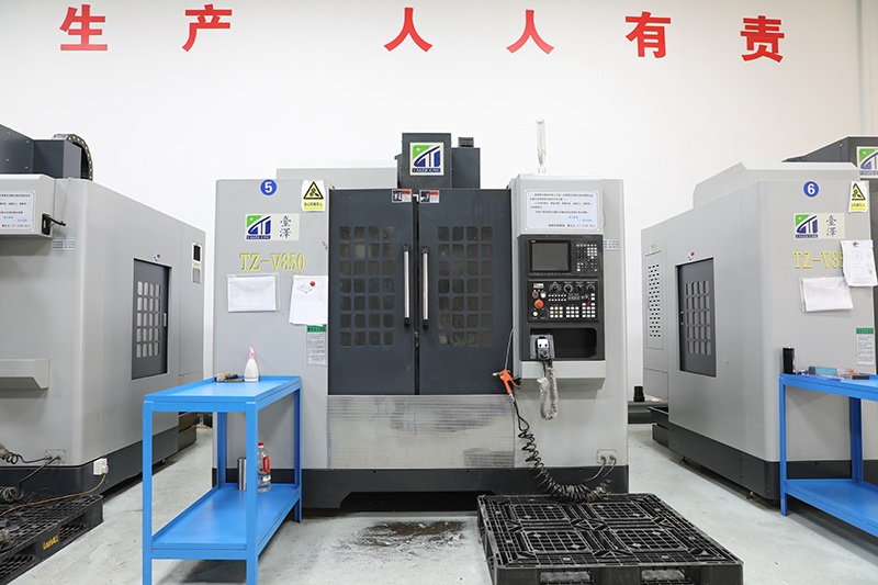 CNC three-axis vertical machining center TZ-V850